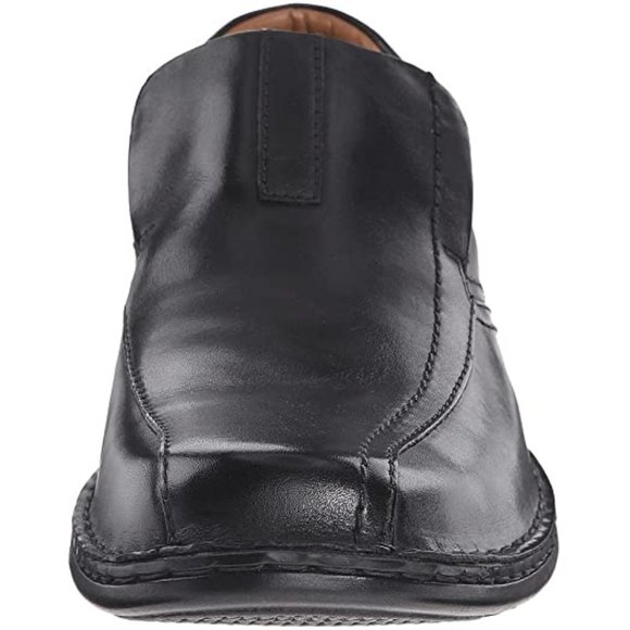 NIB  Clarks Men\'s Escalade Slip-On Loafer